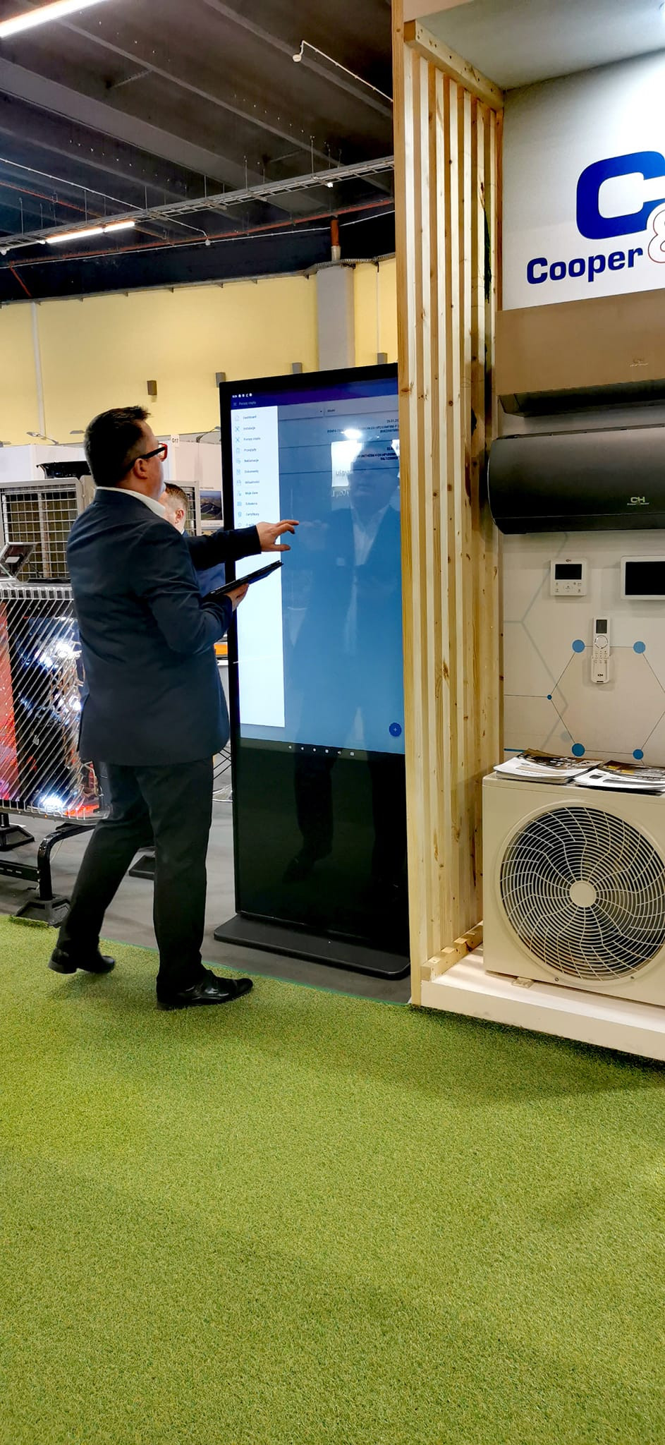 DZIĘKUJEMY ZA WASZĄ OBECNOŚĆ PODCZAS TARGÓW ENEX 1