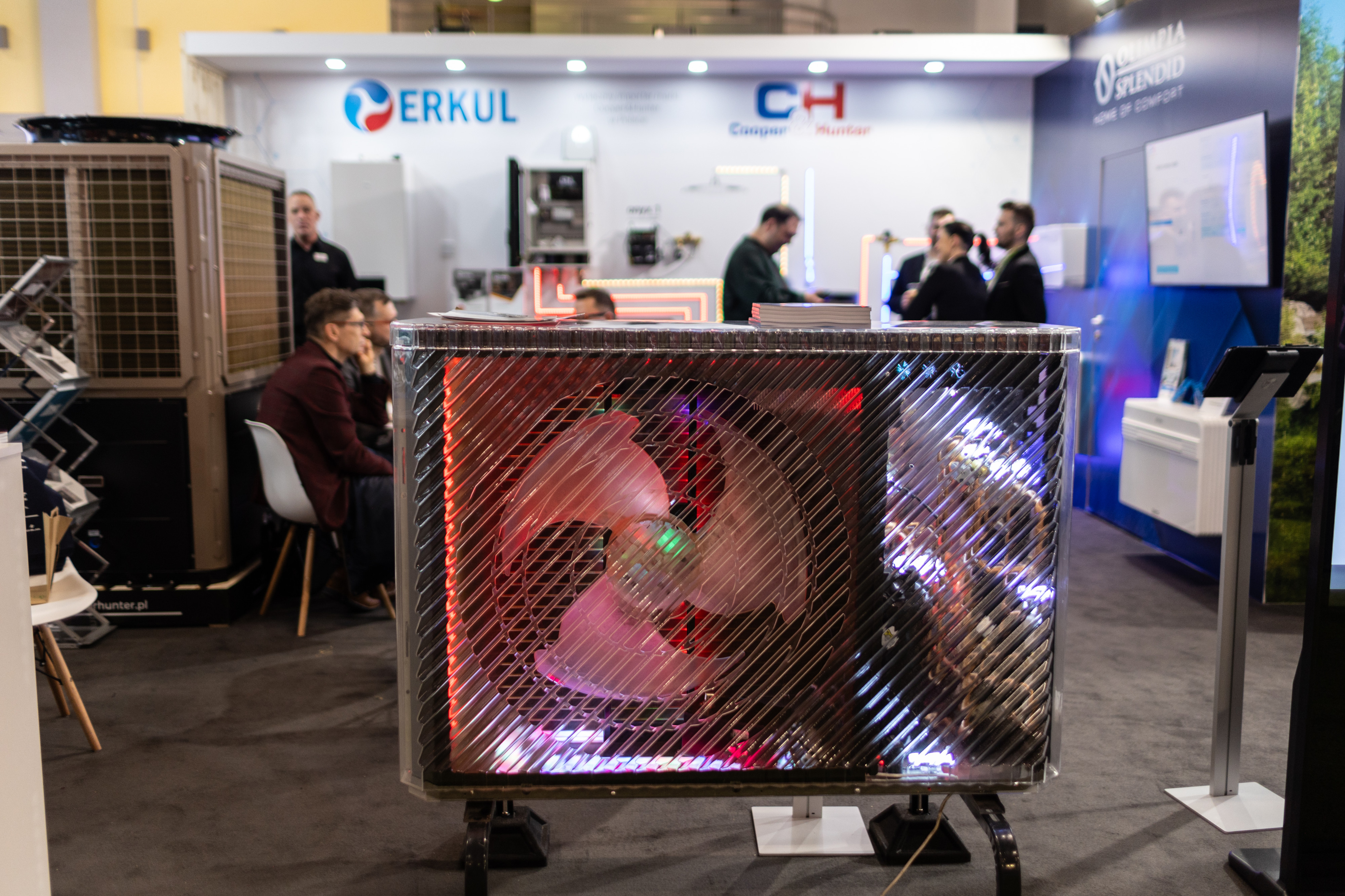 DZIĘKUJEMY ZA WASZĄ OBECNOŚĆ PODCZAS TARGÓW ENEX 15