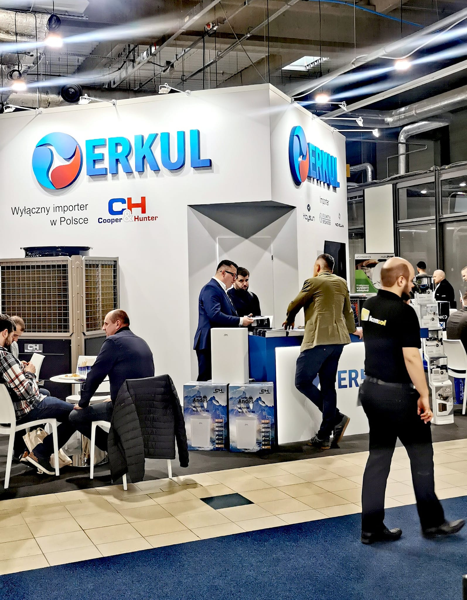 DZIĘKUJEMY ZA WASZĄ OBECNOŚĆ PODCZAS TARGÓW 0