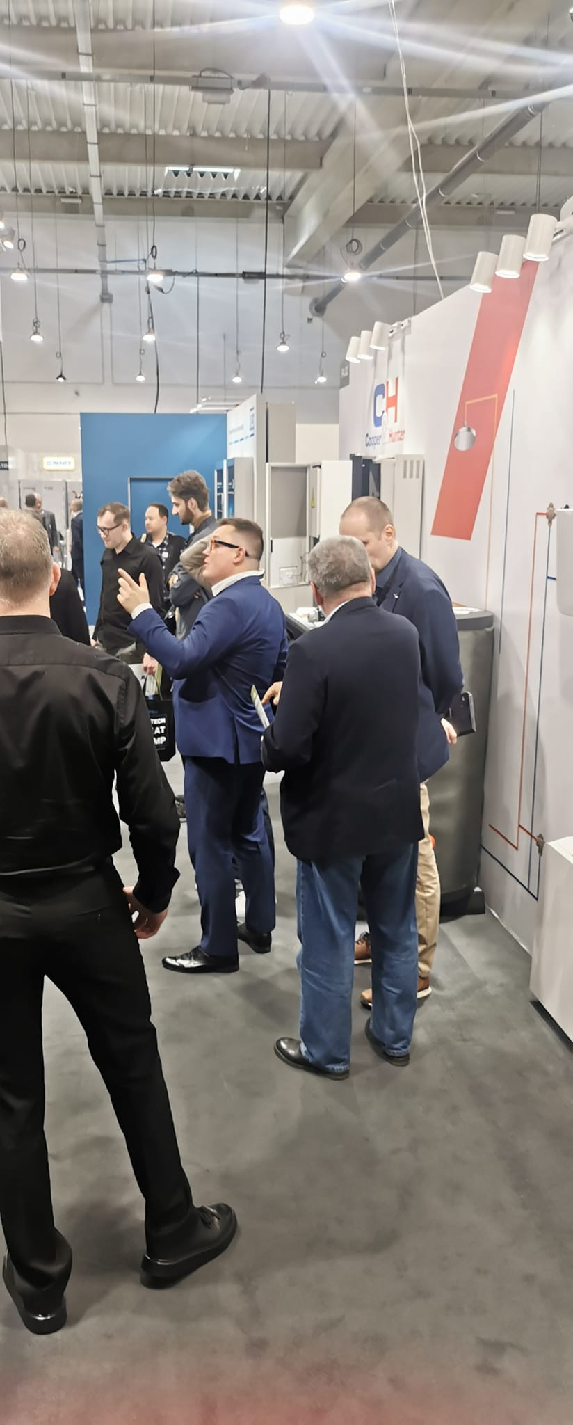 DZIĘKUJEMY ZA WASZĄ OBECNOŚĆ PODCZAS TARGÓW 4